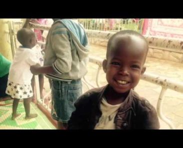 Ayudar es Divertido – Babies Uganda (Demo)
